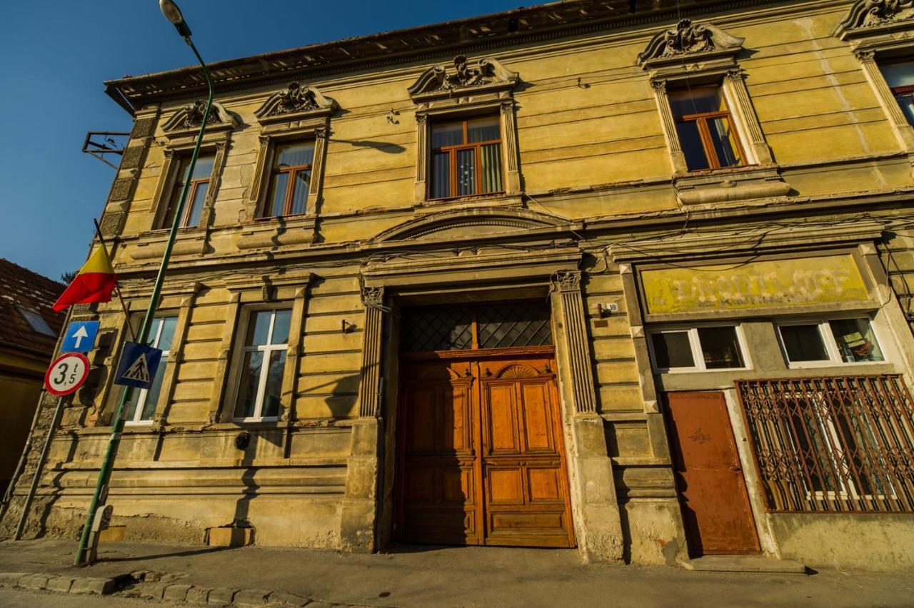 Eco Studio Брашов Экстерьер фото